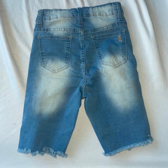 WOMEN SHORTS - Picture 2 of 2